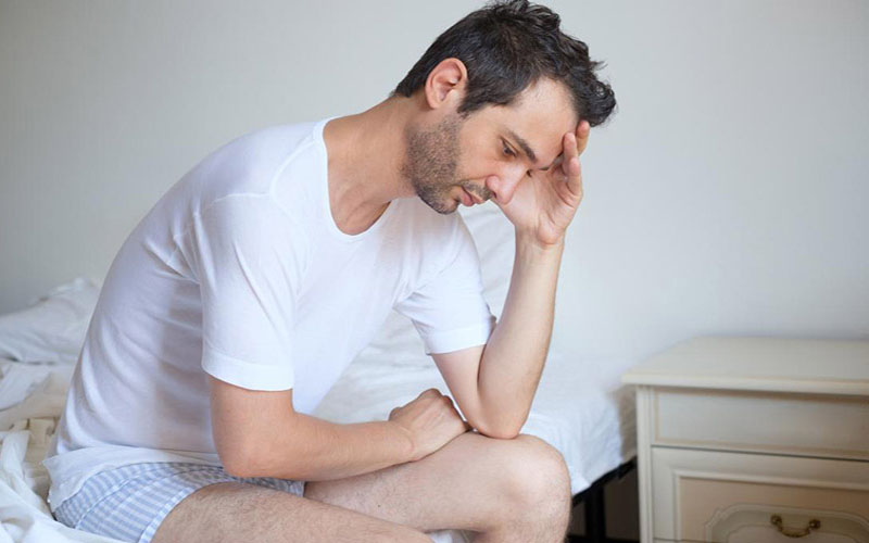 Áp lực tâm lý kéo dài làm xuất tinh sớm ngày càng nặng