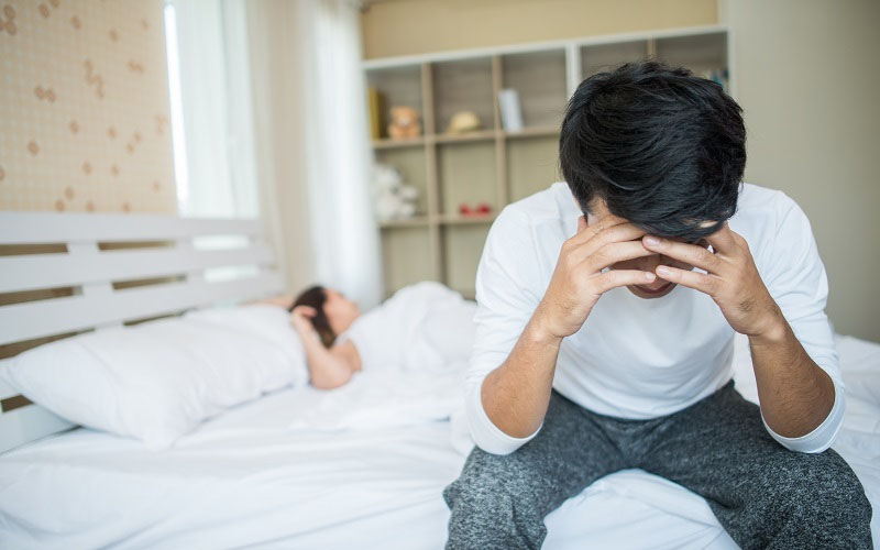 Lo lắng quá mức khiến nhiều nam giới tự cho rằng mình bị yếu sinh lý