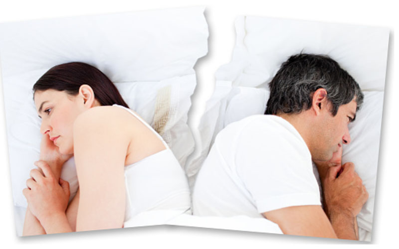 Mối quan hệ rạn nứt gây mất hứng thú trong chuyện ấy 